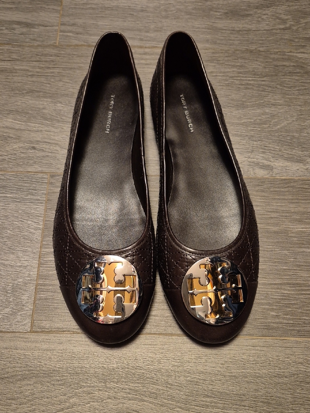 Tory Burch Claire Dark Brown Quilted Logo Toe Ballet Flats Goat Leather Cap Toe